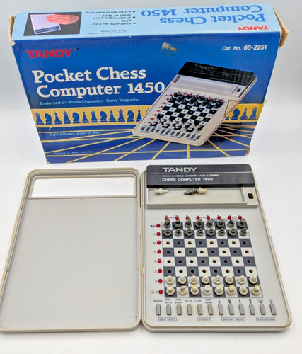Tandy pocket chess computer - pocket,
